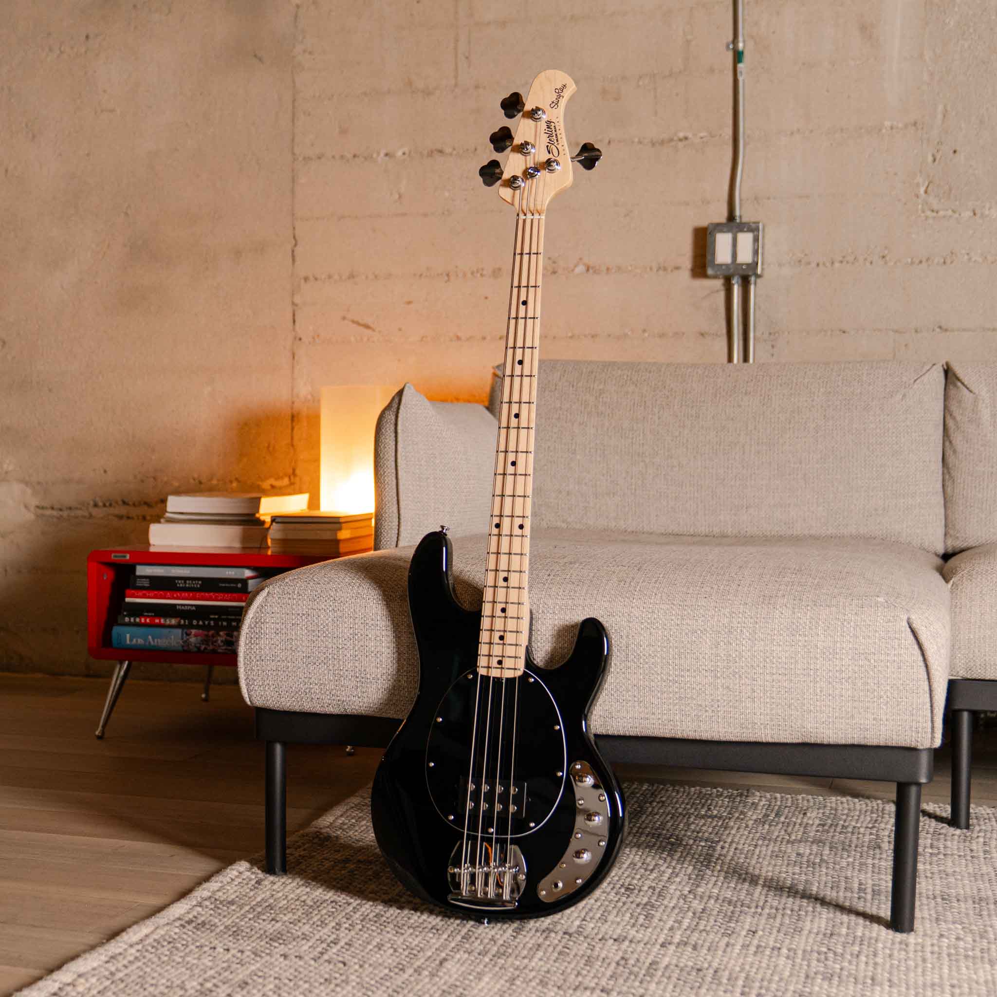 SUB Series StingRay – Sterling by Music Man