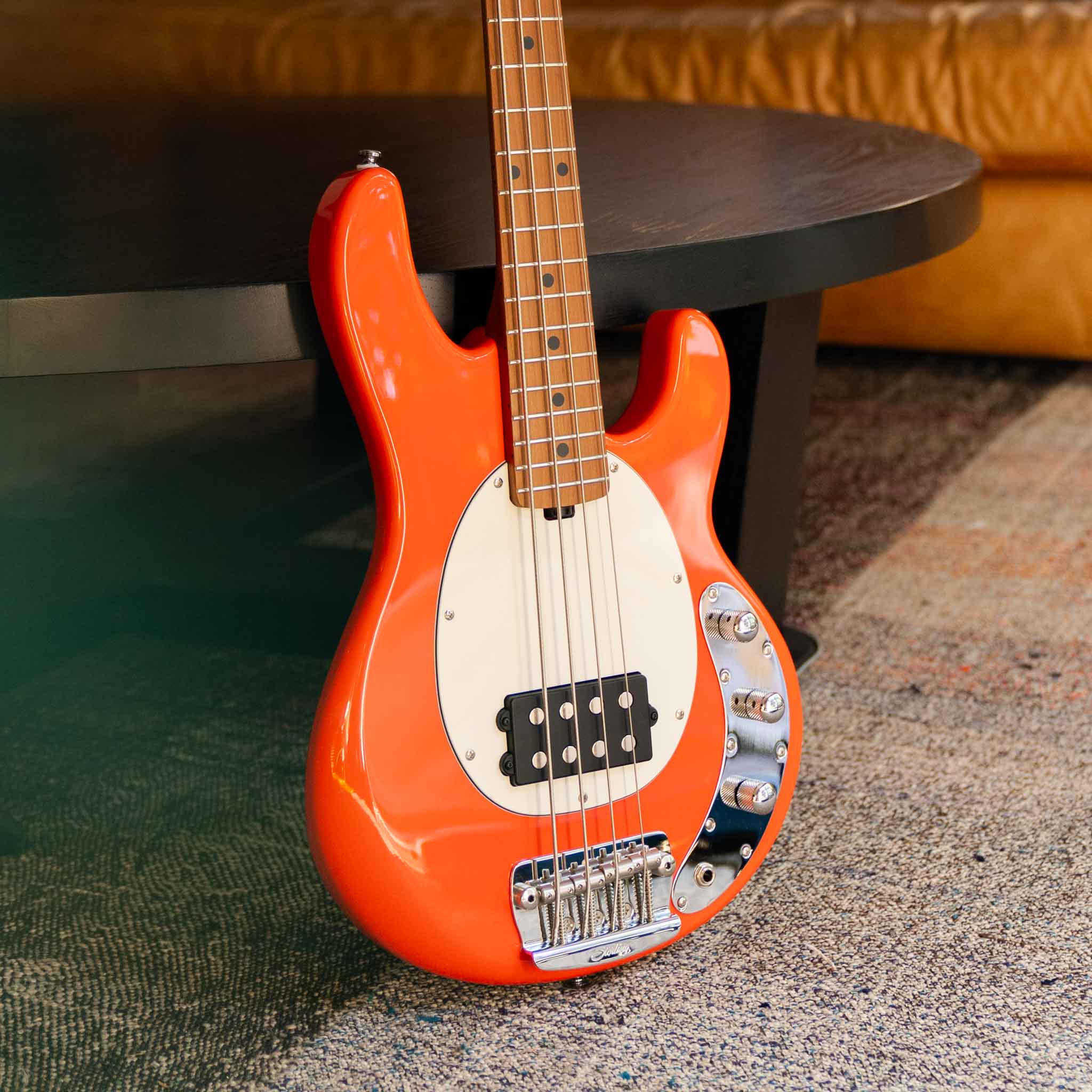 StingRay Short Scale – Sterling by Music Man