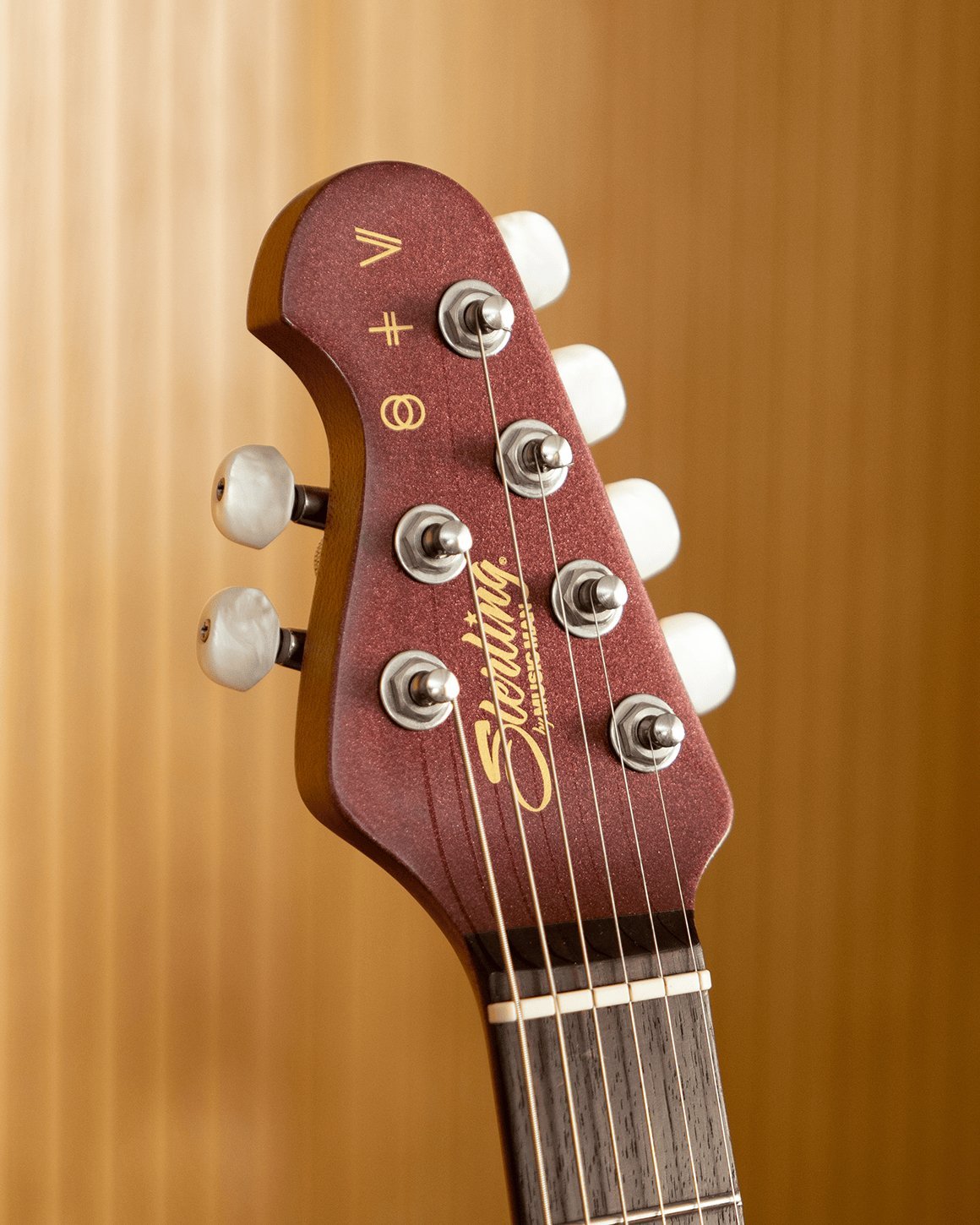 St. Vincent Goldie – Sterling by Music Man