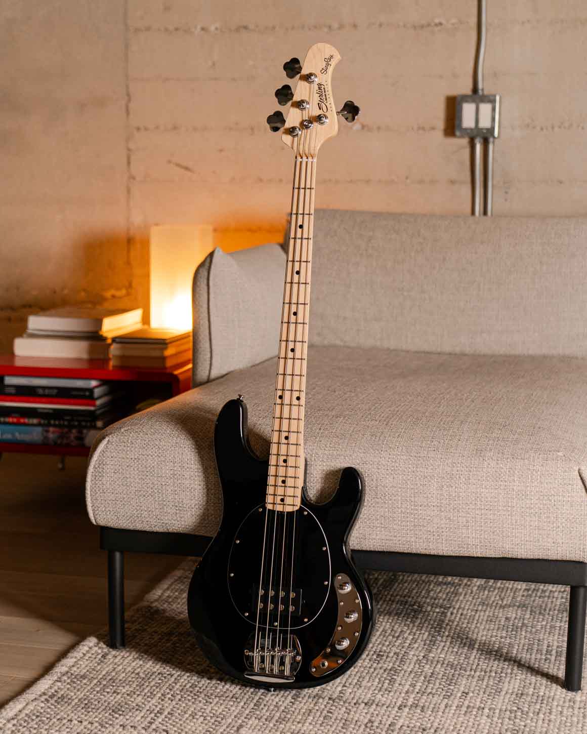 ベース Sterling stingray SUB Ray4 Black SUB Series StingRay – Sterling by Music Man